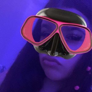 Meet your Posher, Lily